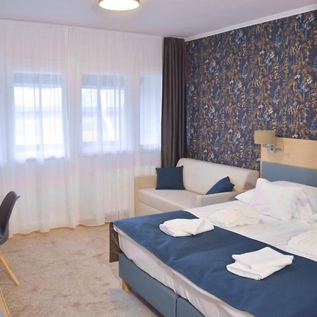 Hoforras Hotel Gyula Exterior photo